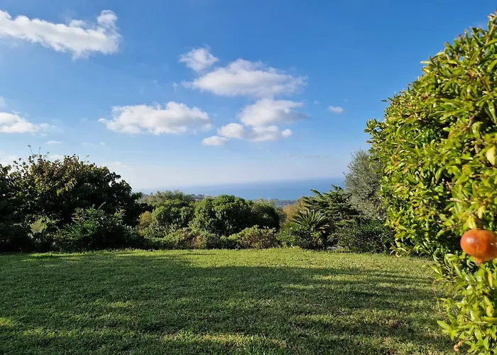 Villa del Carrubo a due passi dal mare di Cefalù