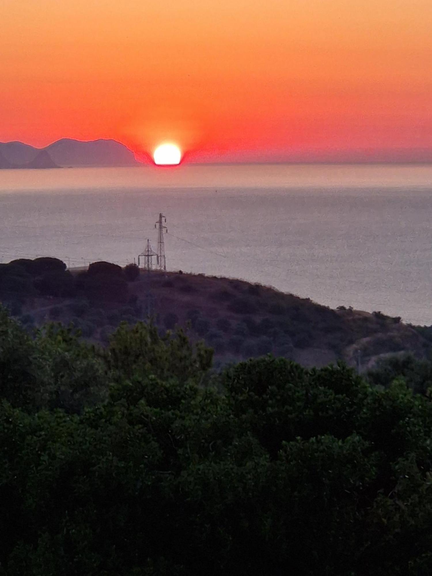 Del Carrubo A Due Passi Dal Mare Di Cefalù Villa *