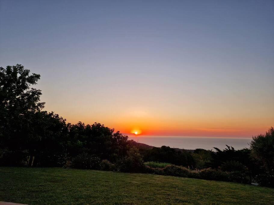 Villa Del Carrubo A Due Passi Dal Mare Di Cefalù *
