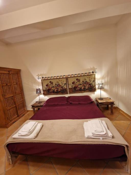 Villa Del Carrubo A Due Passi Dal Mare Di Cefalu Collesano