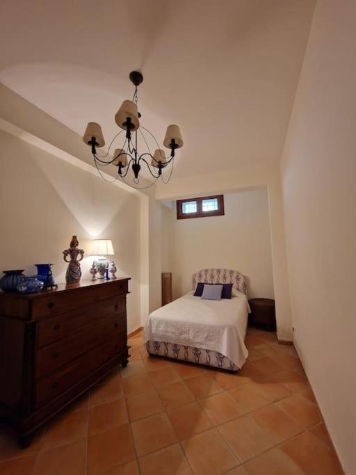 Del Carrubo A Due Passi Dal Mare Di Cefalu Villa Collesano